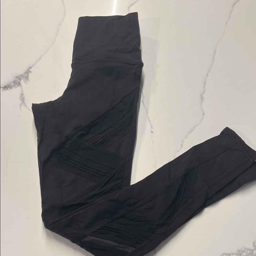 ALO Yoga Black Leggings